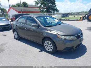  Salvage Kia Forte