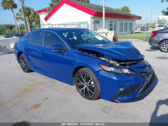  Salvage Toyota Camry