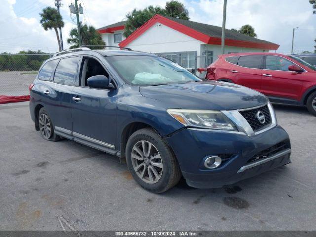  Salvage Nissan Pathfinder