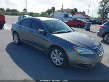  Salvage Chrysler 200