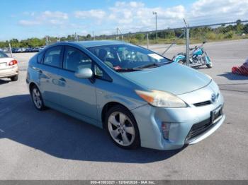  Salvage Toyota Prius