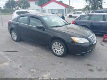  Salvage Chrysler 200