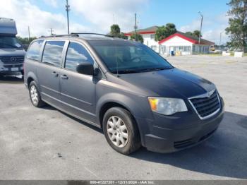  Salvage Chrysler Town & Country