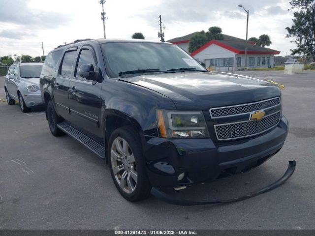  Salvage Chevrolet Suburban 1500