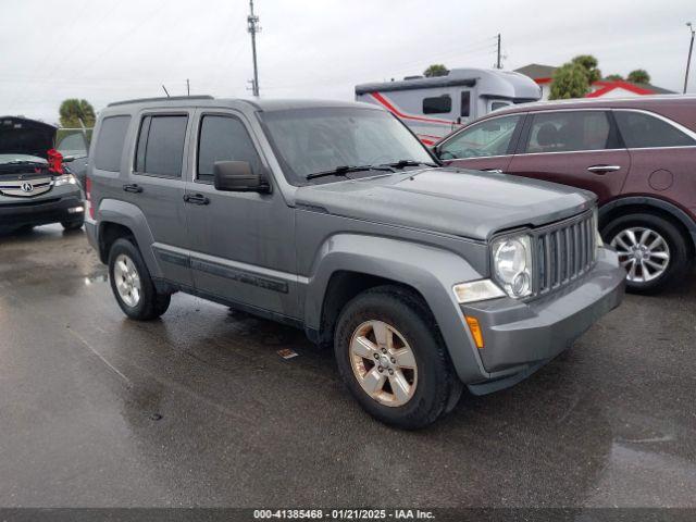  Salvage Jeep Liberty