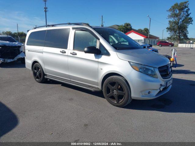  Salvage Mercedes-Benz Metris