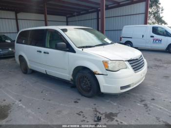  Salvage Chrysler Town & Country