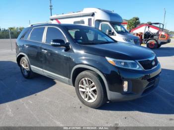  Salvage Kia Sorento