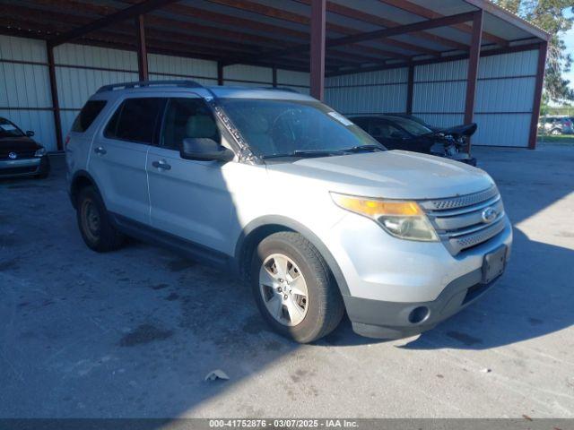  Salvage Ford Explorer