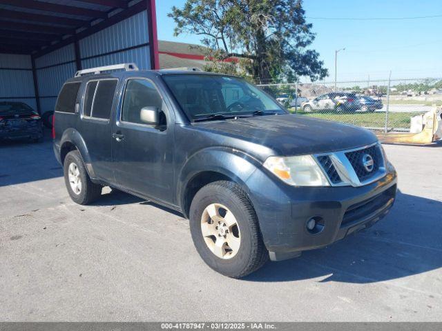  Salvage Nissan Pathfinder