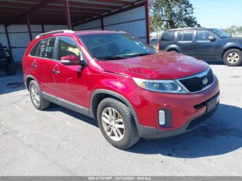  Salvage Kia Sorento