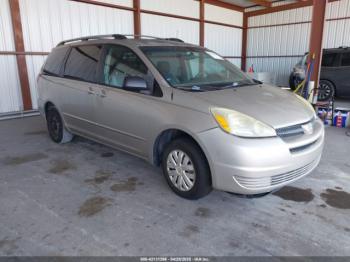  Salvage Toyota Sienna