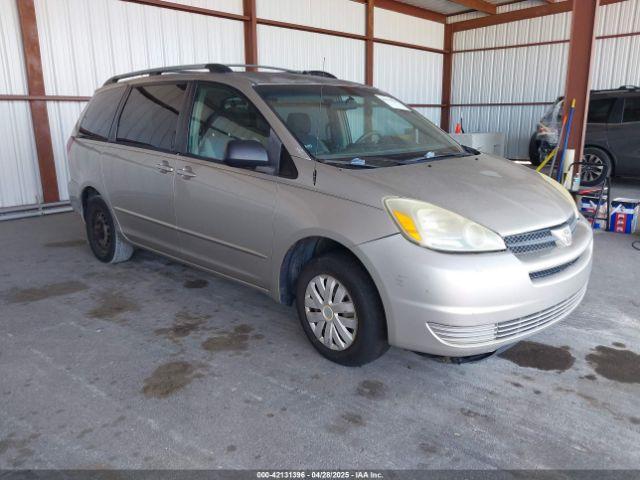  Salvage Toyota Sienna