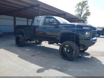  Salvage Chevrolet Silverado 2500