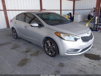  Salvage Kia Forte