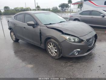  Salvage Mazda Mazda3