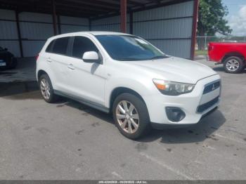  Salvage Mitsubishi Outlander