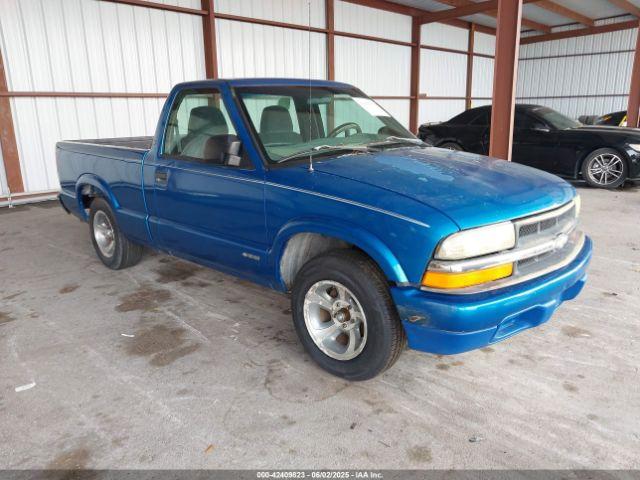  Salvage Chevrolet S-10