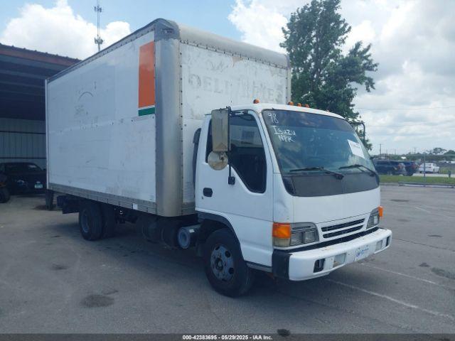  Salvage Isuzu Npr