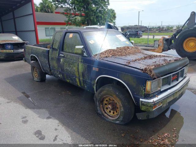  Salvage GMC S Truck