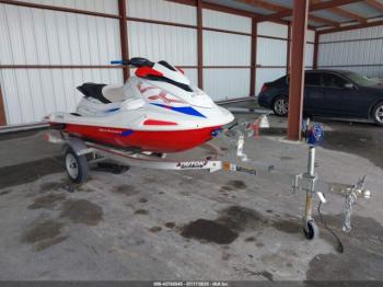  Salvage Yamaha Vx Deluxe