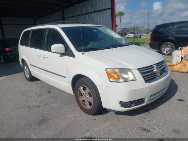  Salvage Dodge Grand Caravan