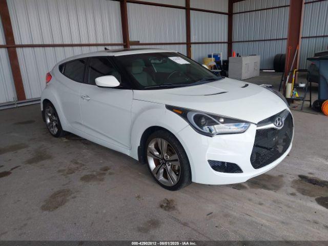  Salvage Hyundai VELOSTER