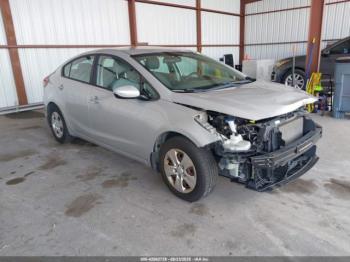  Salvage Kia Forte