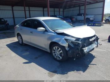  Salvage Nissan Altima