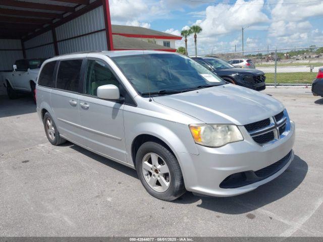  Salvage Dodge Grand Caravan