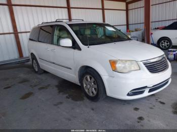  Salvage Chrysler Town & Country