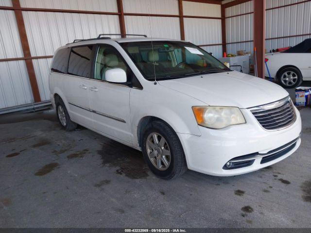  Salvage Chrysler Town & Country