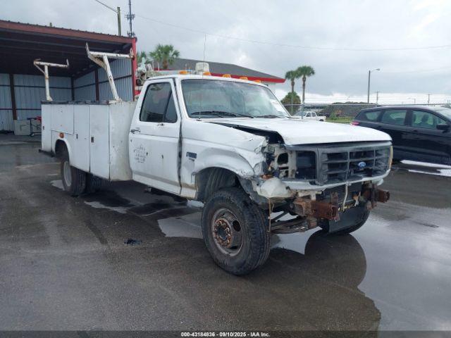  Salvage Ford F-super Duty