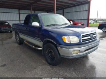 Salvage Toyota Tundra