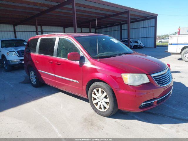  Salvage Chrysler Town & Country