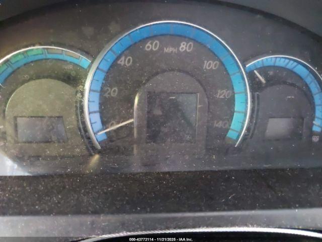 Toyota Camry Xle Image 10