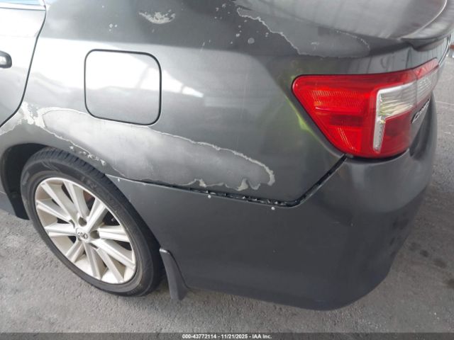 Toyota Camry Xle Image 14