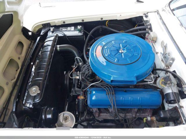 Ford Galaxie Image 18