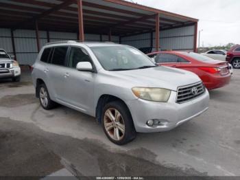  Salvage Toyota Highlander