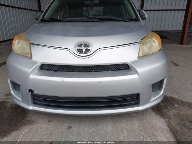 Scion xD Image 14