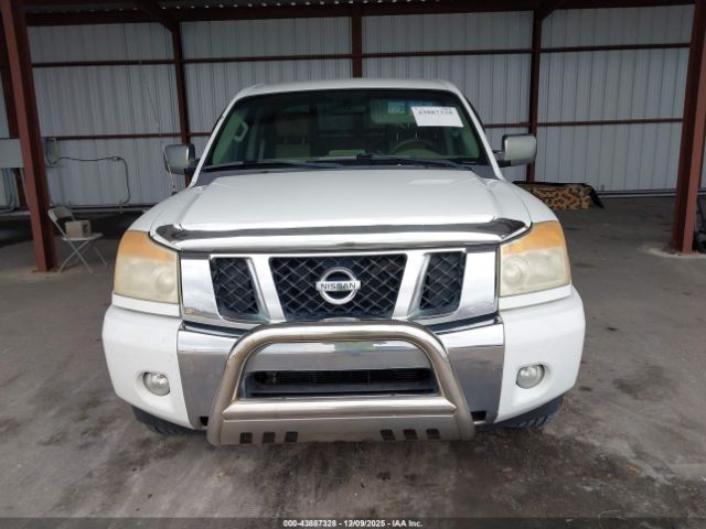 Nissan Titan Sv Image 7