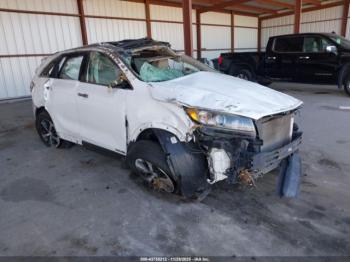  Salvage Kia Sorento