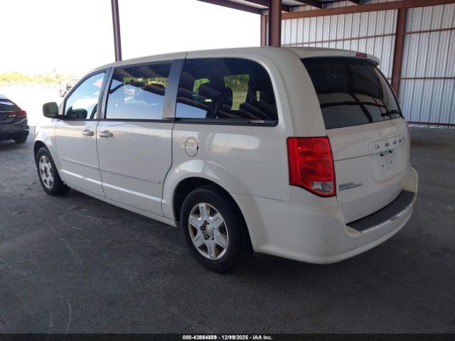 Dodge Grand Caravan Express Image 4
