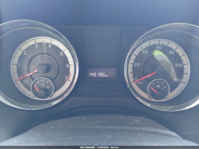 Dodge Grand Caravan Express Image 6