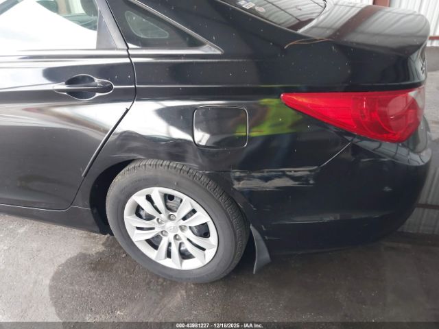 Hyundai SONATA Gls Image 9