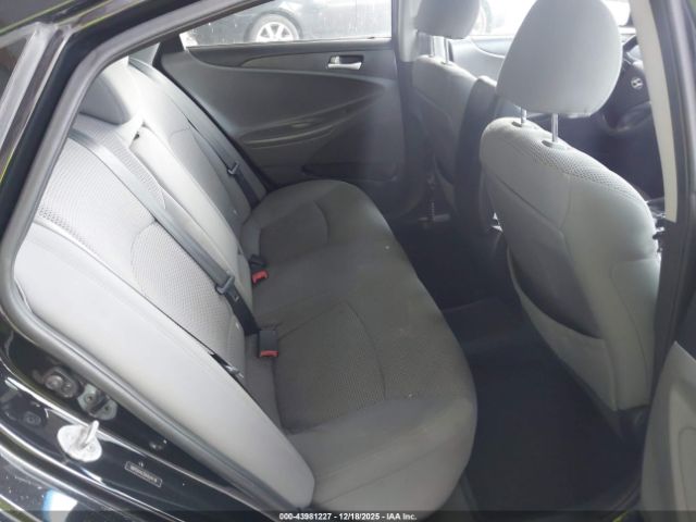 Hyundai SONATA Gls Image 12