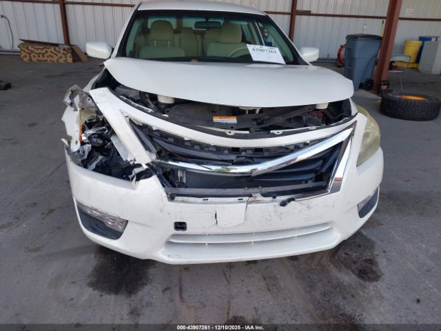 Nissan Altima 2.5 S Image 12