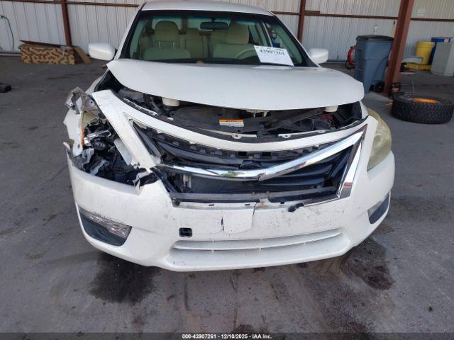 Nissan Altima 2.5 S Image 12