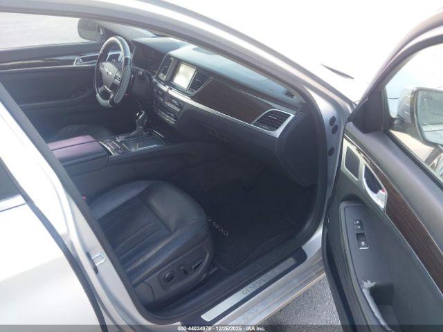 Genesis G80 3.8 Image 8