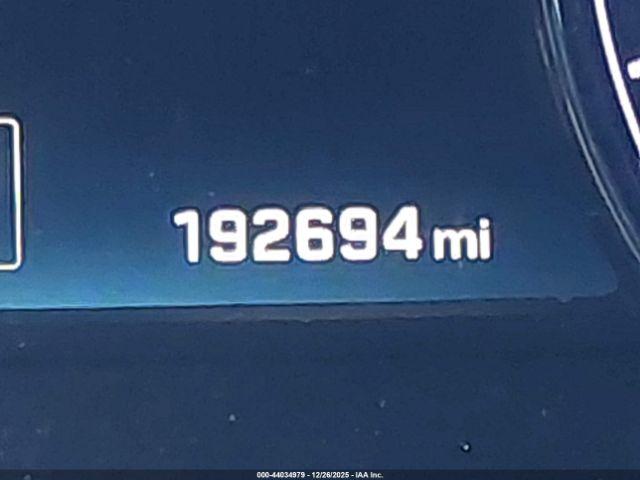 Genesis G80 3.8 Image 15